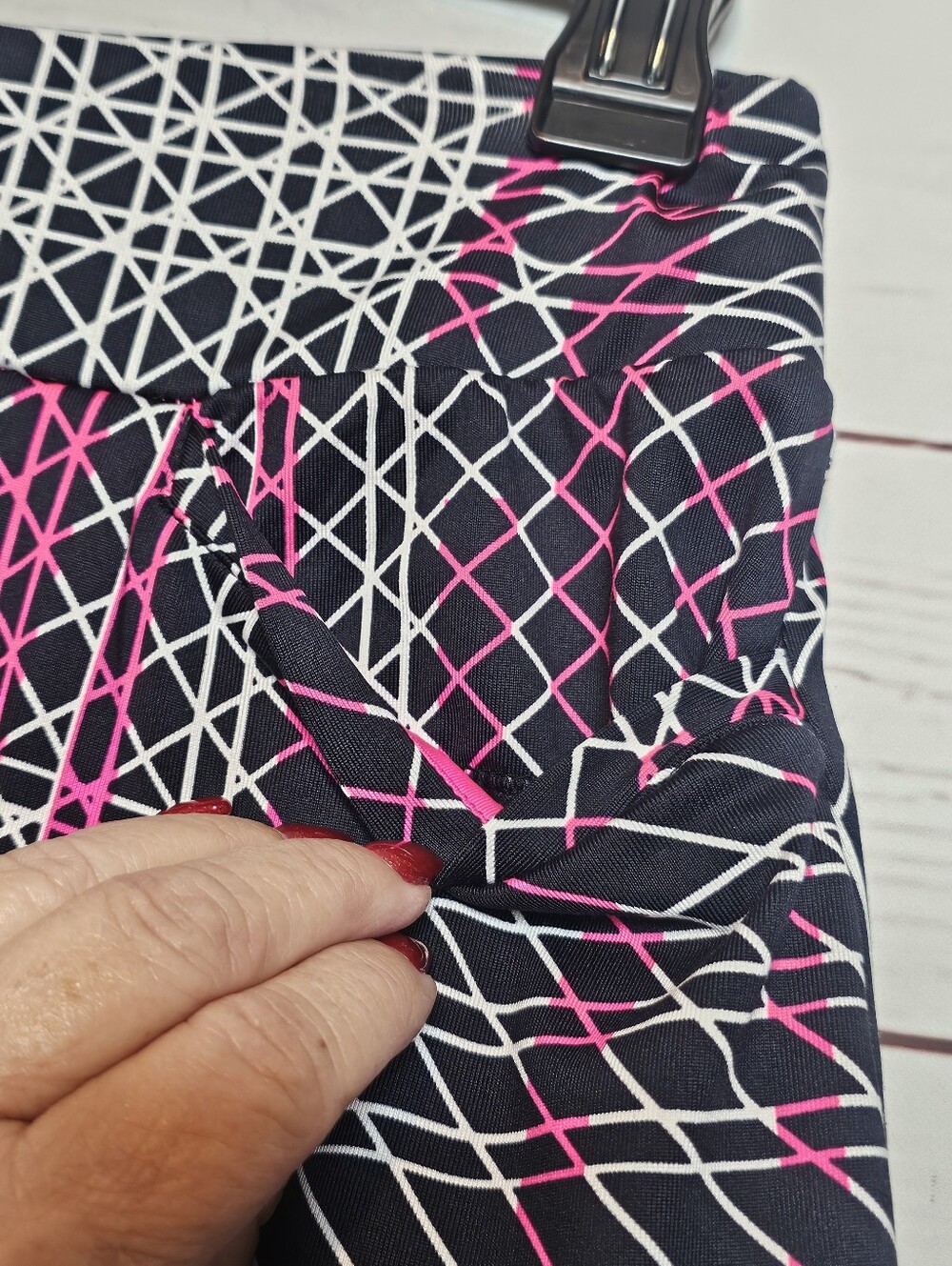 Tail Graphic Print Black and Pink Flounce Golf Skort - Picture 7 of 15